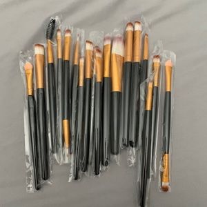 18pc setMakeup brushes